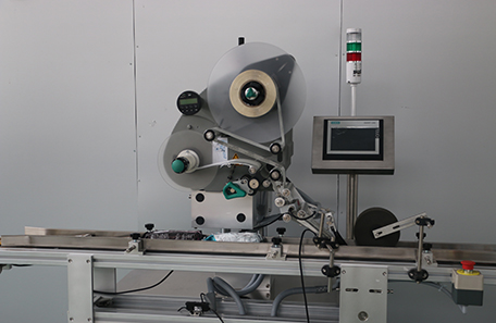 文件袋平面贴标机