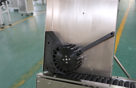 卧式试管贴标机