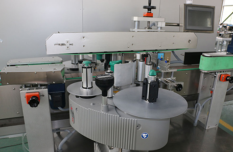 罐子双面贴标机