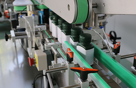 药瓶多面贴标机