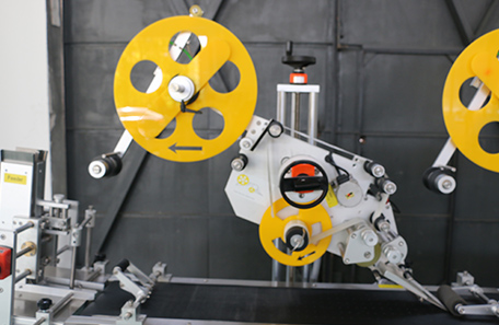 分页双标贴标机