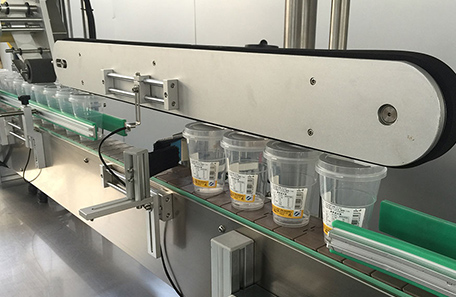 罐子平侧面贴标机