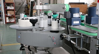 贴标机生产厂家对用户应该持有什么态度