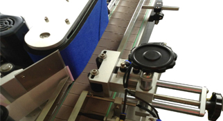 全自动打印贴标机具有打印功能吗?