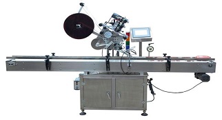 全自动贴标机优点与应用