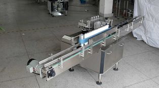 全自动贴标签机的售后服务很重要！