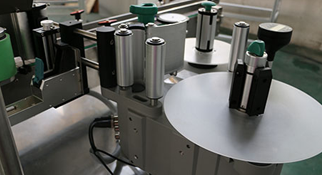 矿泉水贴标机是什么？