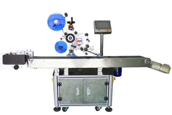 全自动平面贴标机的设备特点